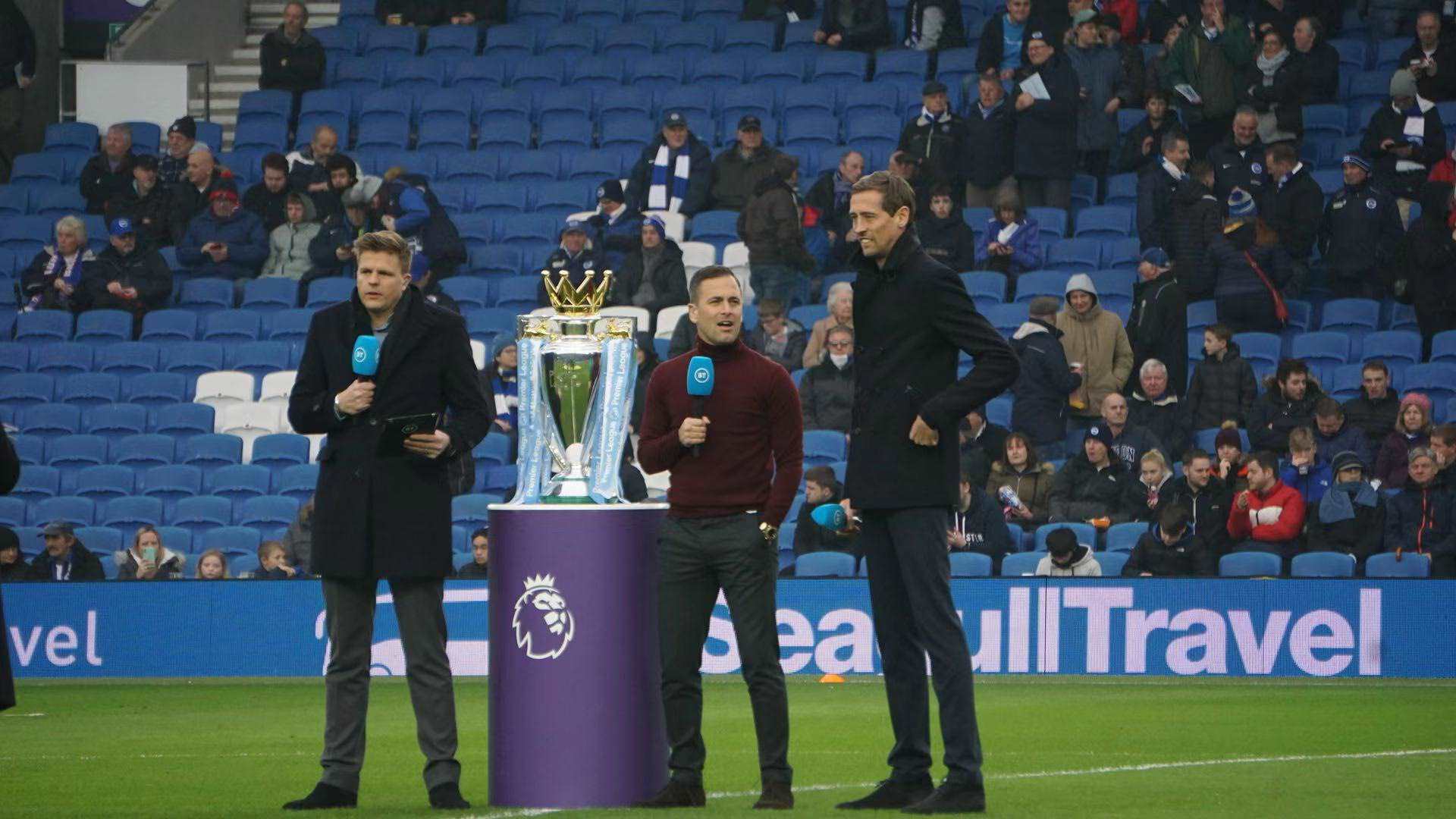 感和对于曼 感和对于曼